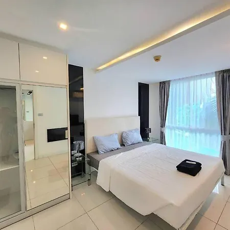 Apartment One Bedroom In Downtown Pattaya
