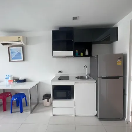 Downtown The Urban Attitude - Lin Apartment Pattaya