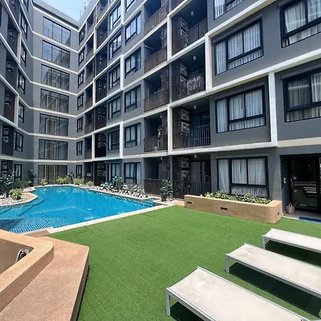 Downtown The Urban Attitude - Lin Apartment Pattaya