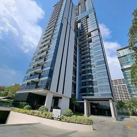 Andromeda By Daranee Service Property Apartment *