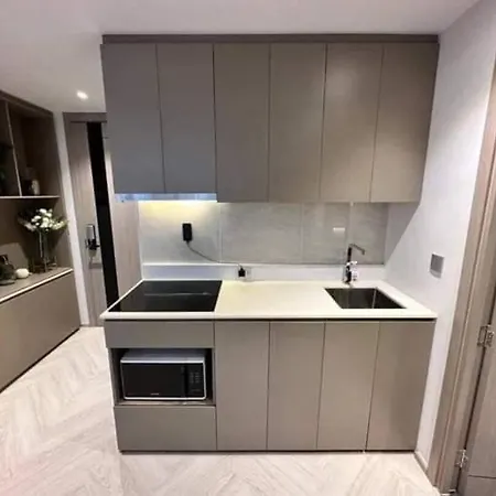 Apartment Andromeda By Daranee Service Property