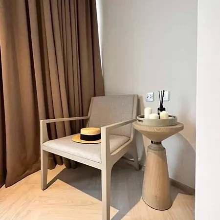 Andromeda By Daranee Service Property Apartment *