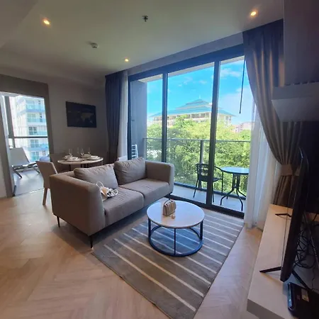 Apartment Andromeda By Daranee Service Property