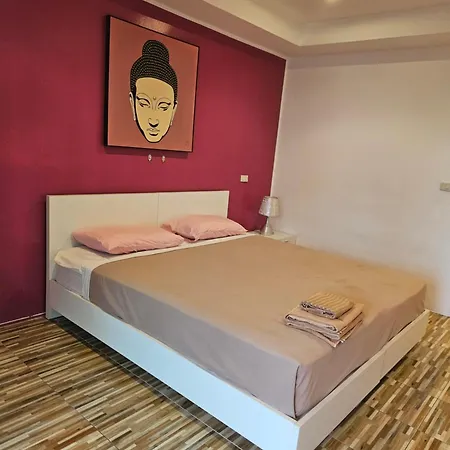 Lotus Art Alfiore Guest house Pattaya