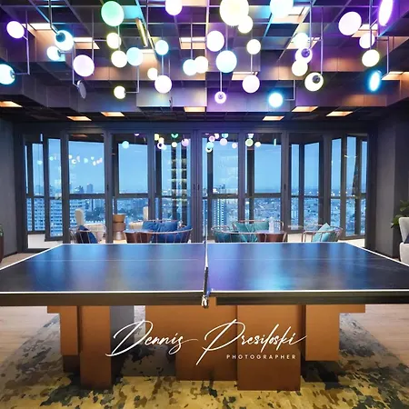 Luxury Edge Seaview *