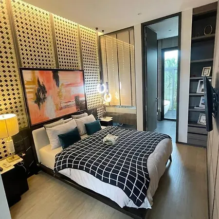 Villa 云曼华丽泳池别墅 *