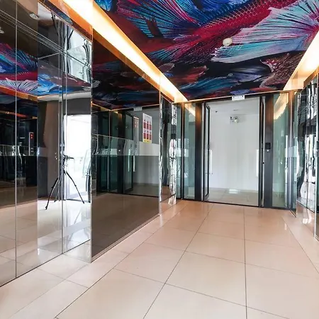 Kaws Theme Modern Cozy 1br 2 Min Walk To * Pattaya