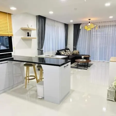 Citismart Luxury By Youngs Apartment