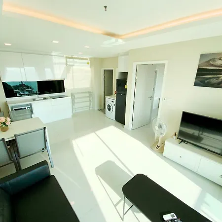 Apartment One Tower By Thaiminatorpattaya 15 Seaview *