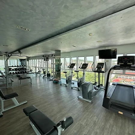 One Tower By Thaiminatorpattaya 15 Seaview Apartment