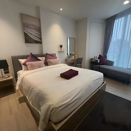 Apartment In Downtown And Rooftop Pool In *