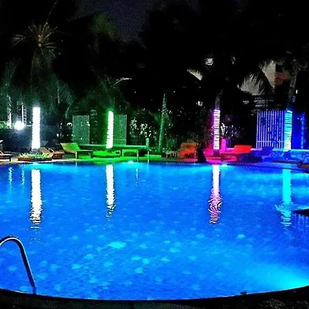 Hyatt Beachfront Escape *