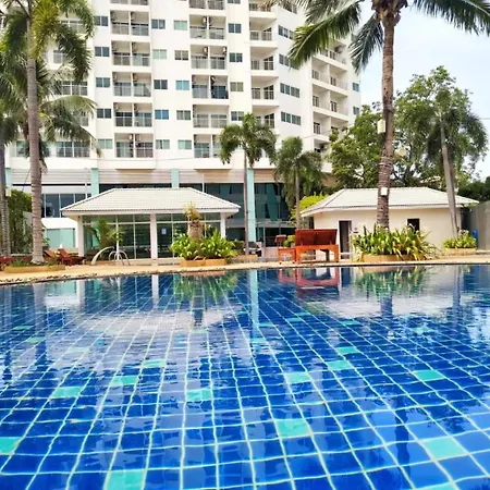 Hyatt Beachfront Escape *