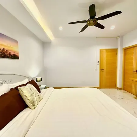 Luxurious 4 Bedroom Suk-sabai Villa Pattaya