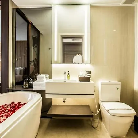 The Siamese Hotel And Suite 5*