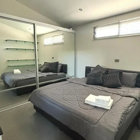Boutique Garden 2 Bedroom Jomtien Pattaya