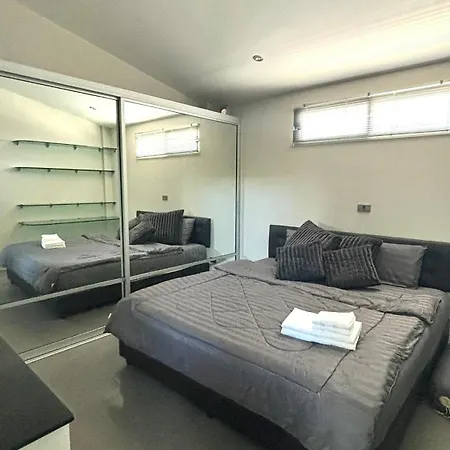 Boutique Garden 2 Bedroom Jomtien Pattaya