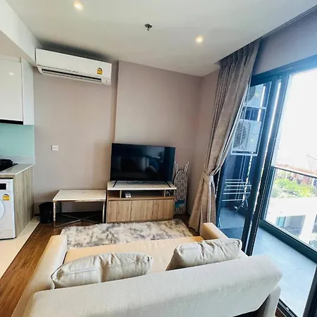 Cove Panorama Pool View Apartment Pattaya