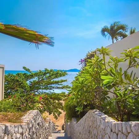 Luxury Pool With Private Access Villa Pattaya