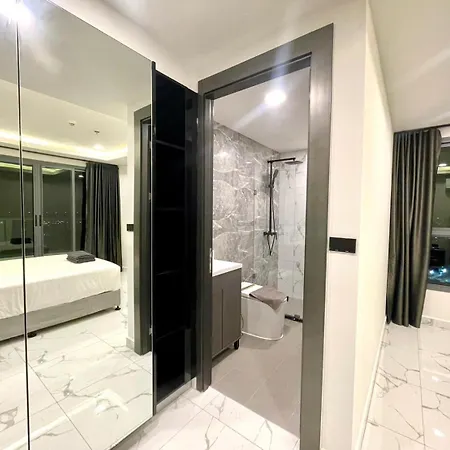 Arcadia Millennium Tower By Psr Apartment Pattaya