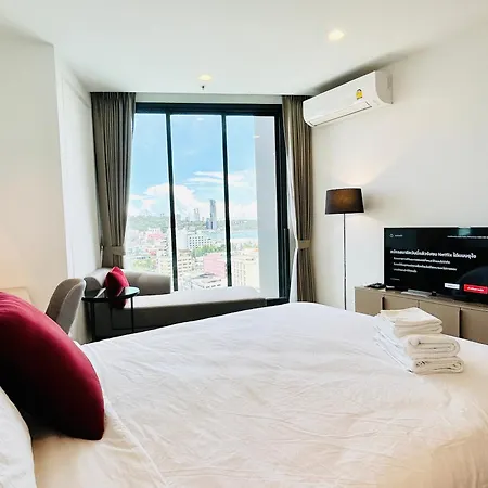 Apartment Edge Sea View *