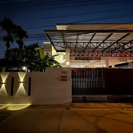 Massive Pet-friendly House, 5 Mins From Beach, * Pattaya