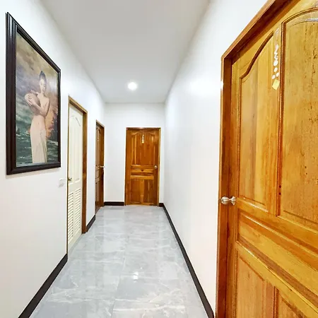 Holiday home Massive Pet-friendly House, 5 Mins From Beach, Pattaya