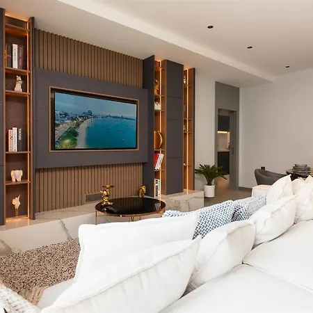 New 2024 - 4br Pet-friendly Pool - Jomtien