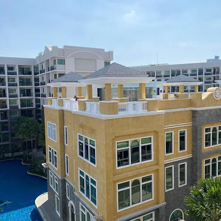 Apartment Compact In Wonderful Pool Pattaya