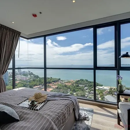 2 Bed Sea View High Floor Luxury Pattaya