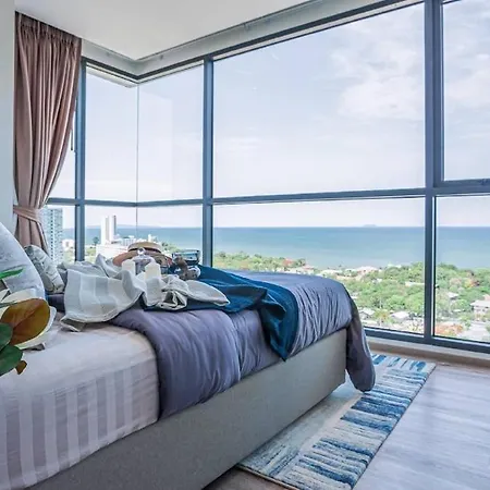 2 Bed Sea View High Floor Luxury Pattaya