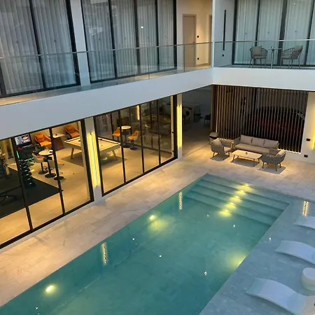 Brand New Pool 8br Sauna Pool Table Fitness Ev Charger Pattaya