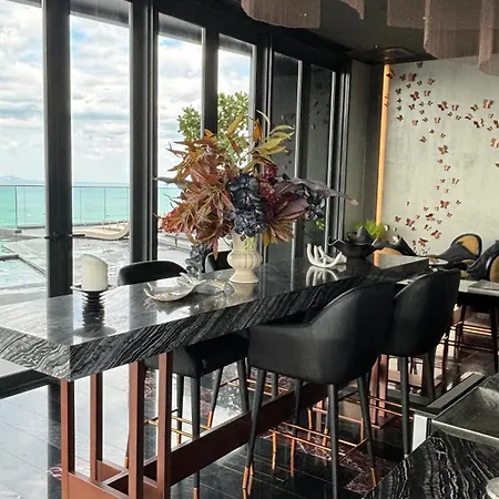 The Edge Stylish Flat Pattaya