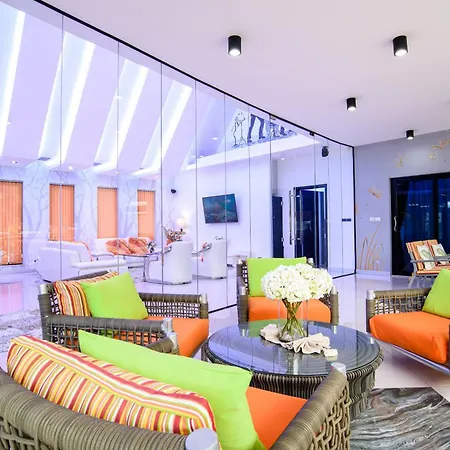 Villa 900m2 Near Walkstreet Luxury Pool *