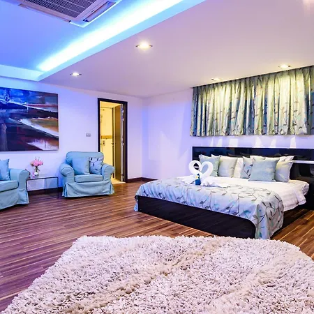900m2 Near Walkstreet Luxury Pool *