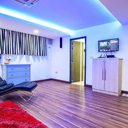 Villa 900m2 Near Walkstreet Luxury Pool Pattaya