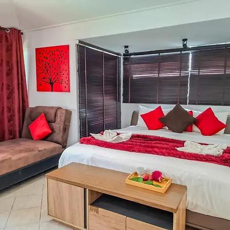 3Bhk Private Pool Villa With Sauna Snooker Villa Pattaya