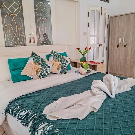 3Bhk Private Pool Villa With Sauna Snooker Villa