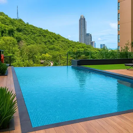 Apartment Luxury Hill Pool View Near And Walking Street In
