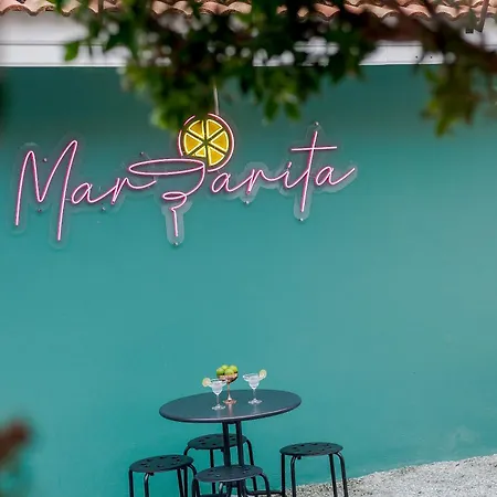 Villa Margarita Pool