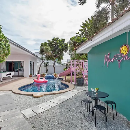 Margarita Pool *