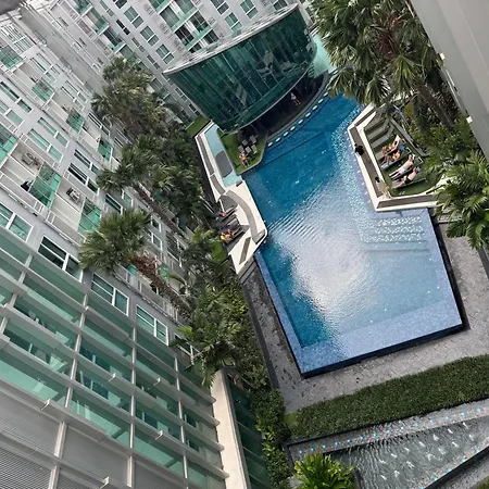 Apartment Center