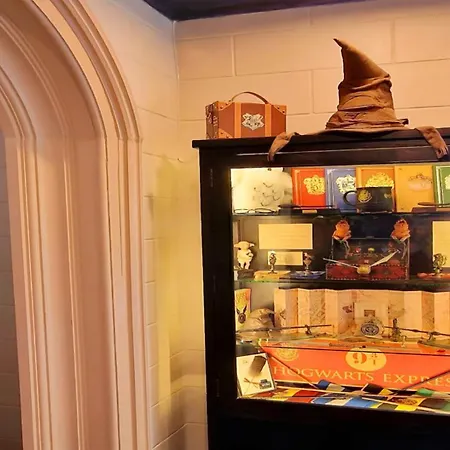 Potterland Luxury Pool Walking Street