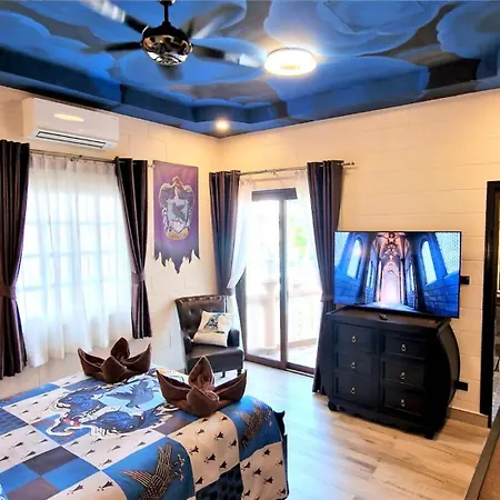 Potterland Luxury Pool Walking Street Villa *