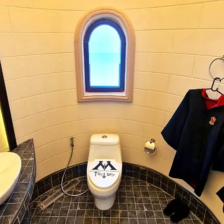 Potterland Luxury Pool Walking Street Villa