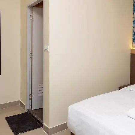 Hotel Sea 3*