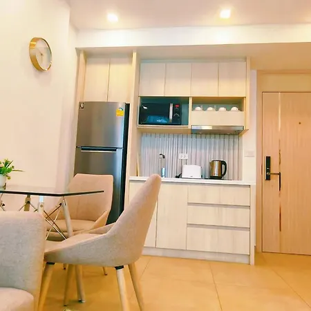 Apartment Olympus Starred Pattaya
