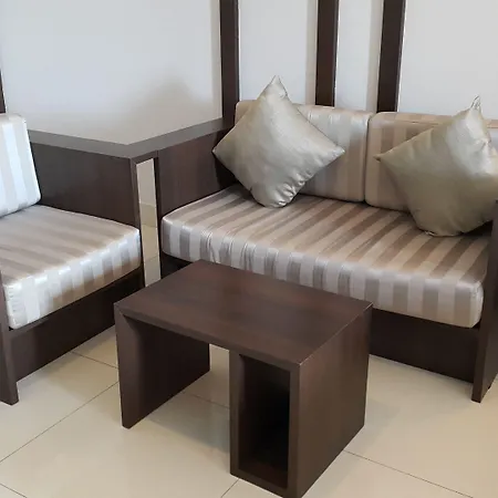 April Hotel Pattaya