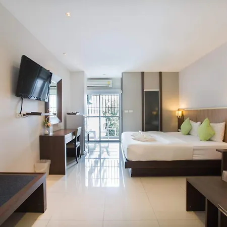 April Hotel Pattaya