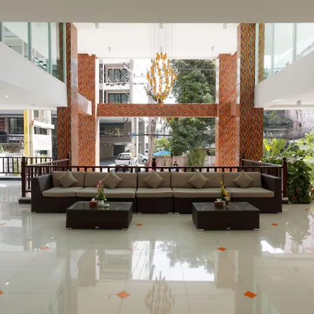 Blue Sky Hotel Pattaya